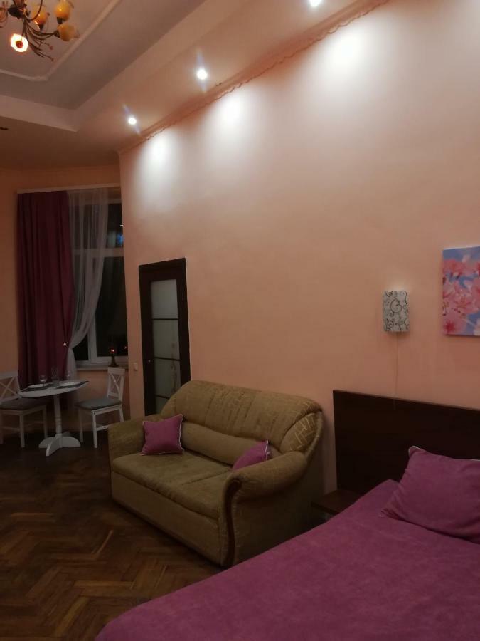 Lviv Apartamenty Exteriör bild